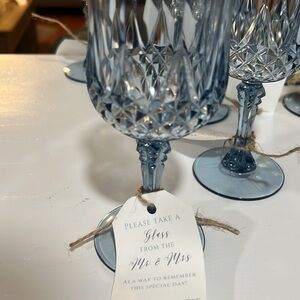 Elegant Blue Crystal Wine Glasses